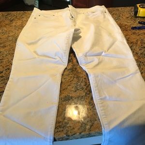 White 33r gap jeans